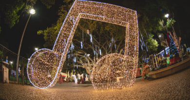 Festa também marca o último dia da decoração Sons de Natal na Praça Nereu Ramos